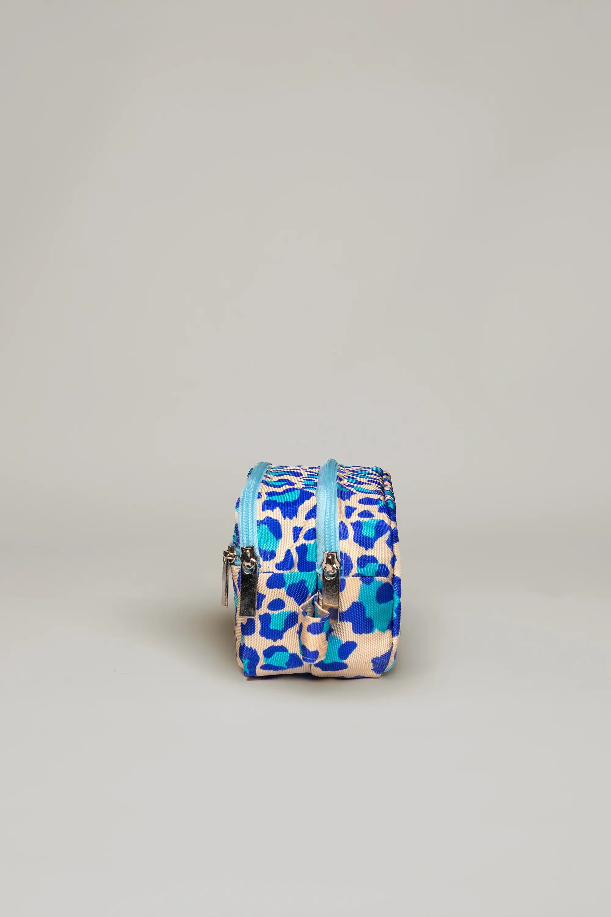 CARTUCHERA ORGANIZADORA CASUAL ANIMAL PRINT