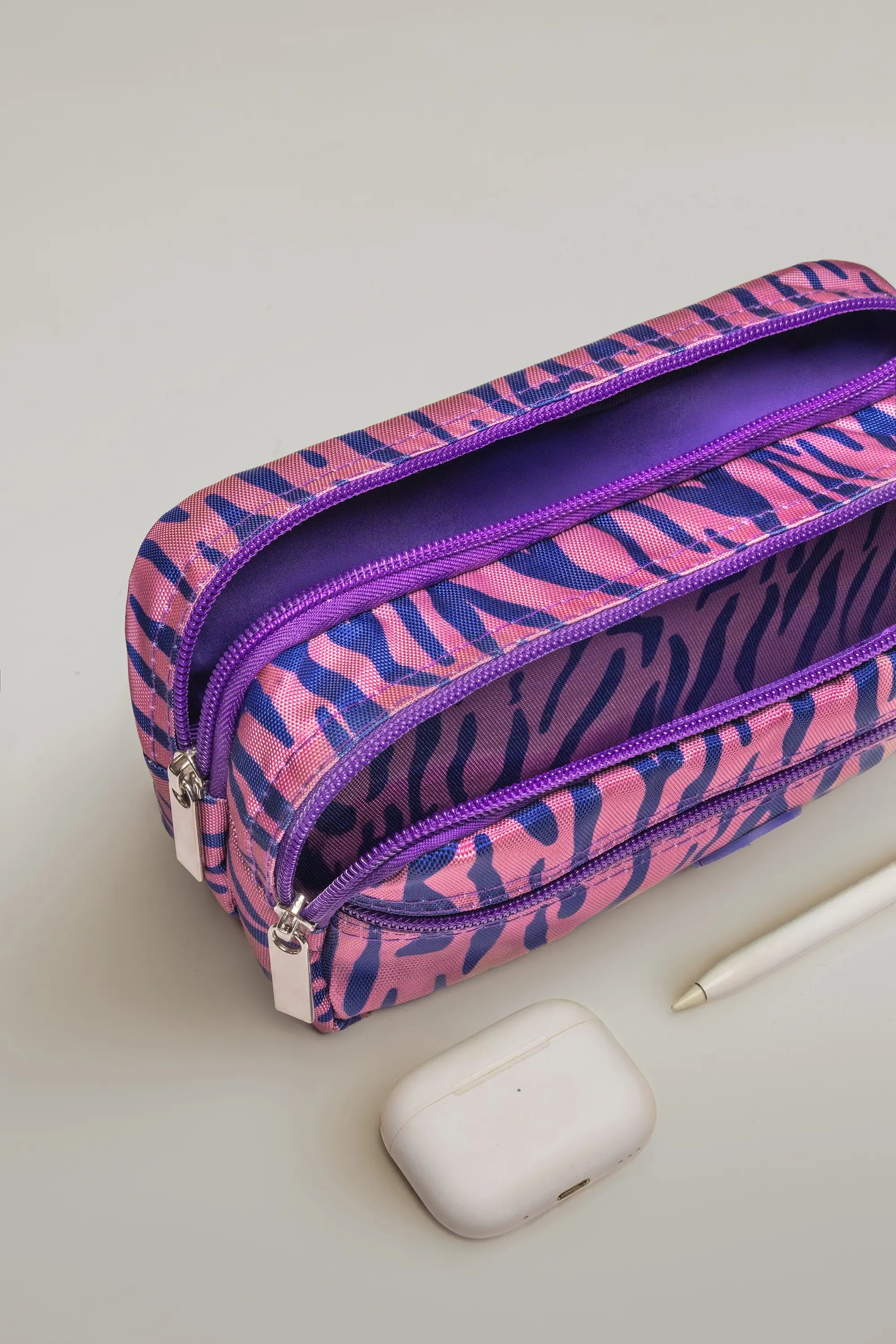 1051 CARTUCHERA ZAFIR MORADO